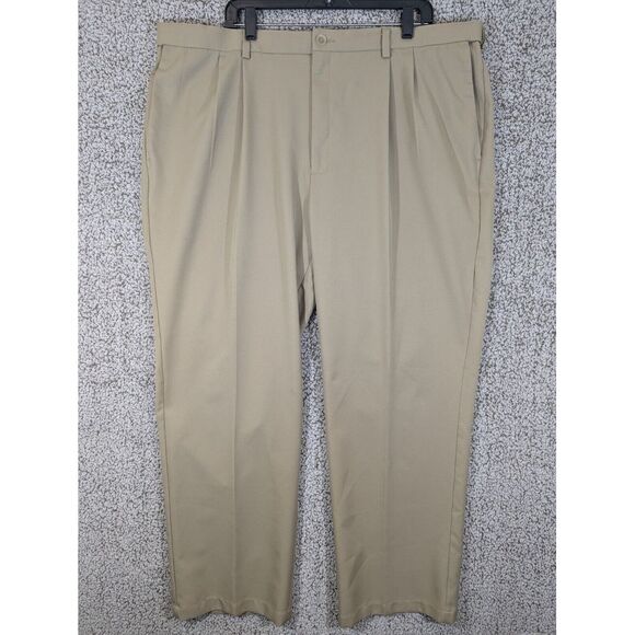 Haggar Golf Pants Men's Size 44x31 Cool 18 Pro Beige Microfiber Comfort Waist - Picture 1 of 8